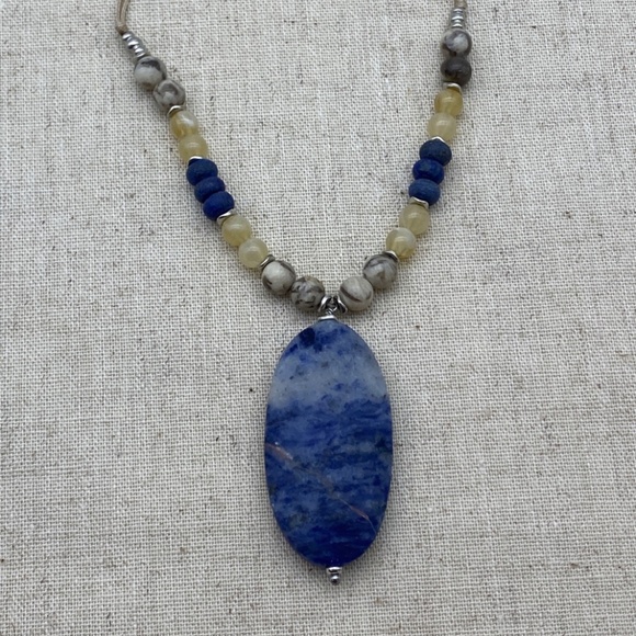 J. Jill NEW Very Pretty Sunrise Pendant Necklace NWT - Picture 5 of 6